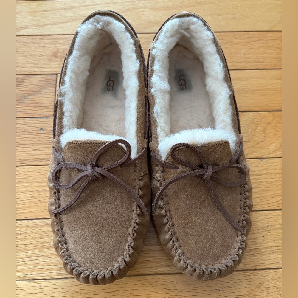 UGG Kid’s Dakota Chestnut Suede Slippers